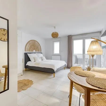 Cocoon De Luxe - Oasis Paris Lisbonne * Le Plessis-Robinson